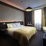 Le Chateau De Hotel