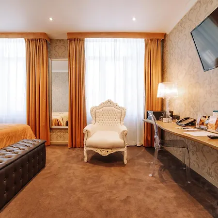 Le Chateau De 4*