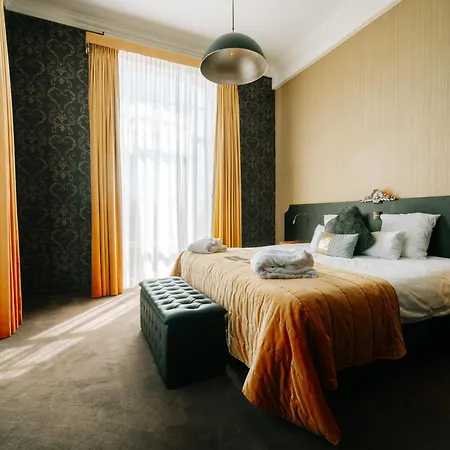 Le Chateau De 4*