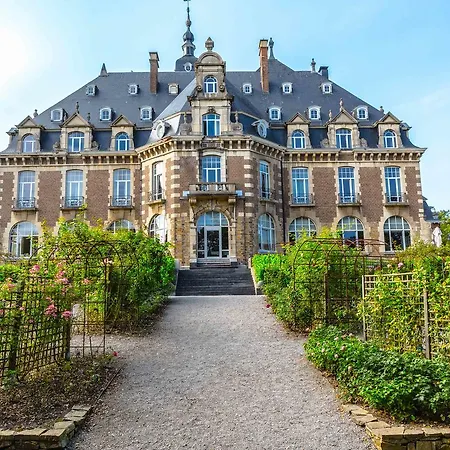 Le Chateau De Hotel 4*