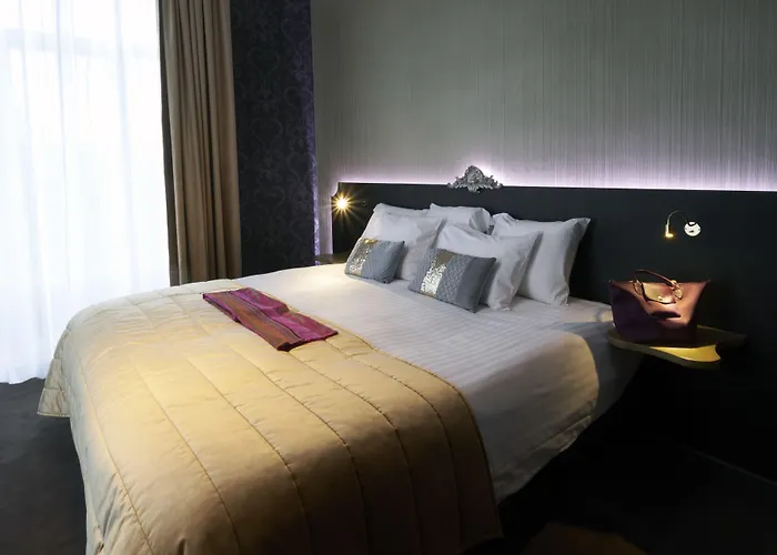 Le Chateau De Hotell Namur