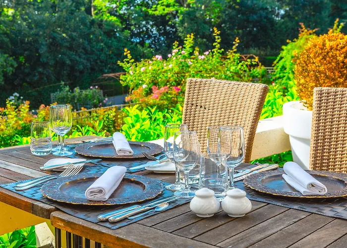 Hotell Le Chateau De 4*